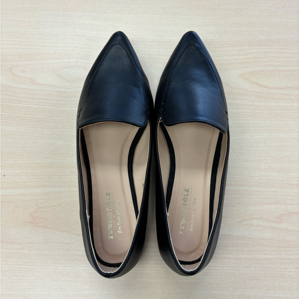 Fever Sole Flat Pointed Shoes